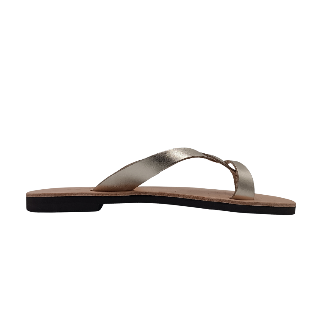 Women's SANDINISTA S4224A leather flip-flops, gold with braided straps and a toe strap